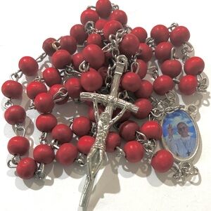 ROSE SCENTED EASTER ROSARY pope